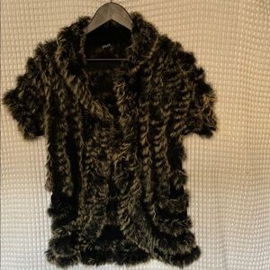 Fuzzy rabbit hair Black and Brown Short Sleeve vest with pockets.